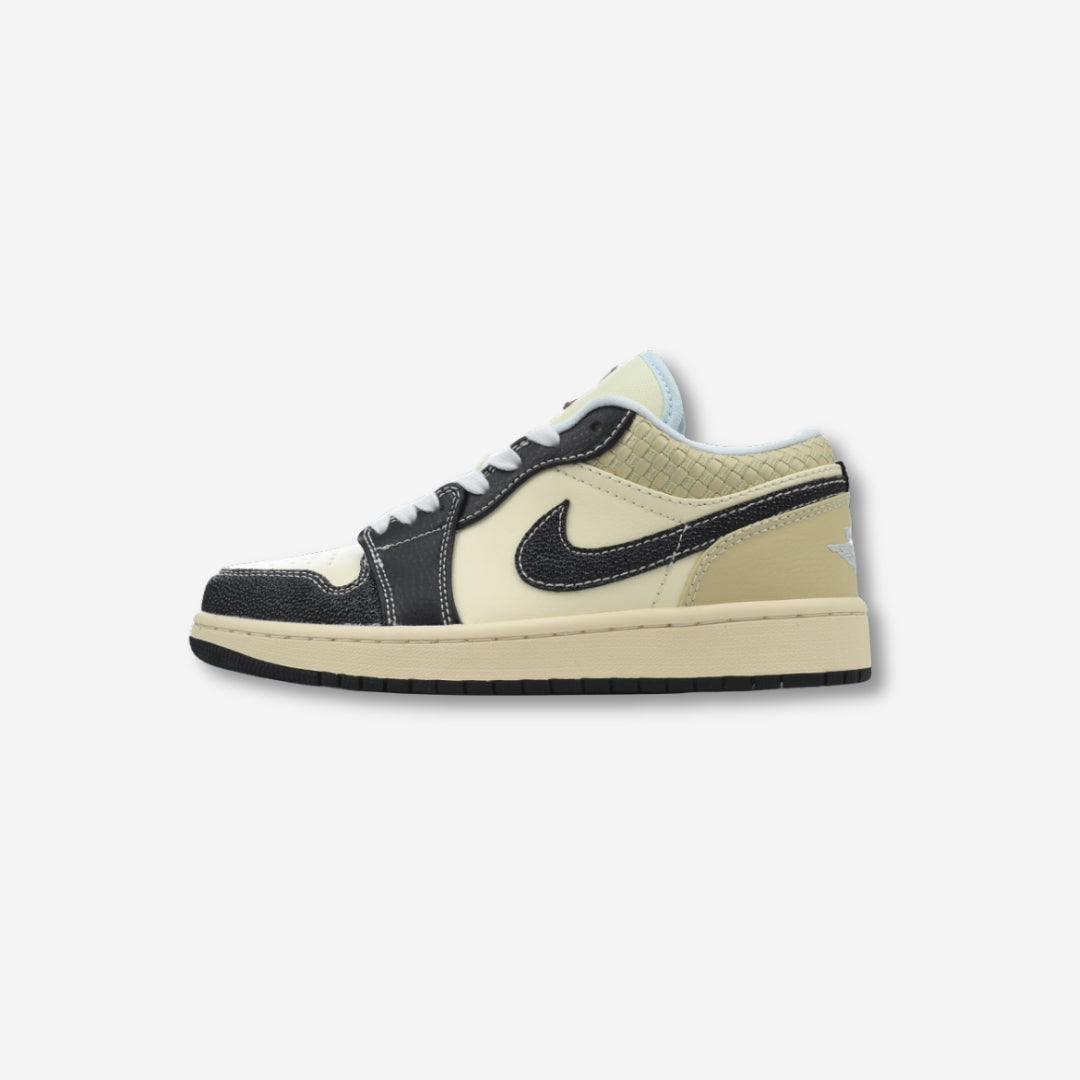 Air Jordan 1 Low SE 'Coconut Milk Black