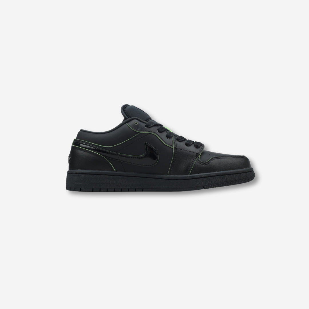 Air Jordan 1 Low SE 'Black Cat Mascot