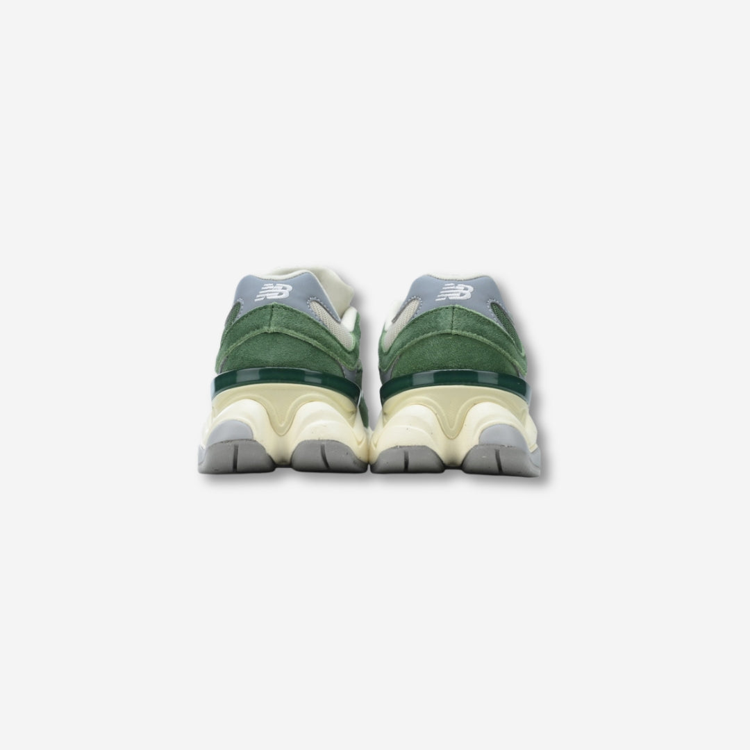 New Balance 9060 Retro Verde