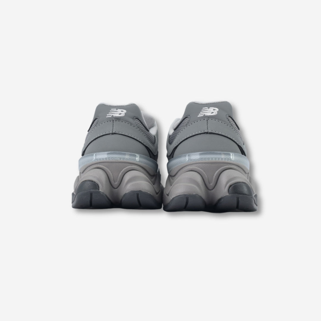 New Balance 9060 Retro Gris Mate - 65