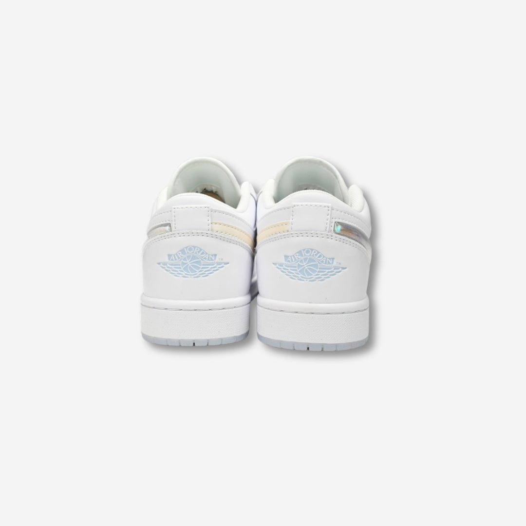 Air Jordan 1 Low GS Glitter Swoosh