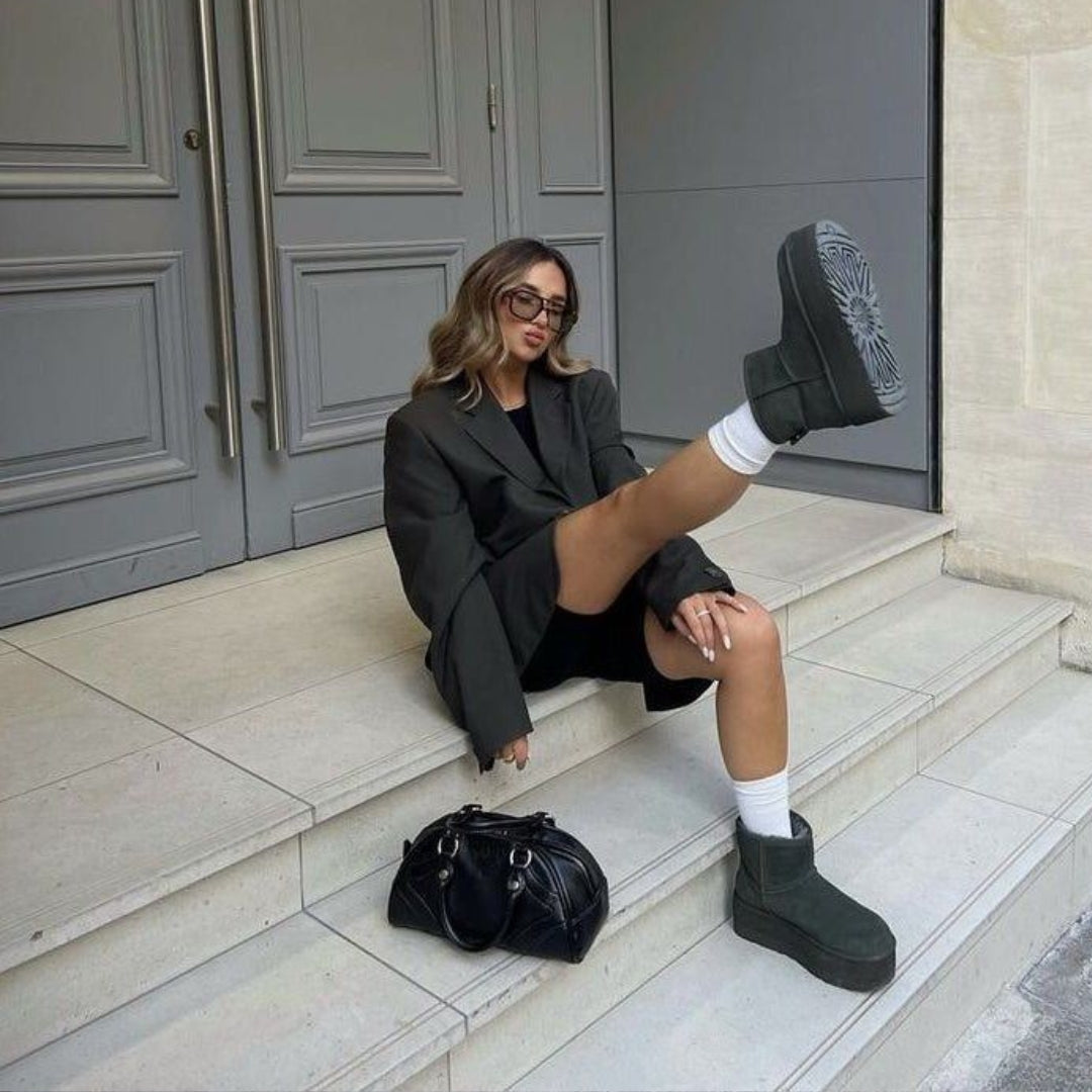 UGG Classic Ultra Mini Platform BLACK