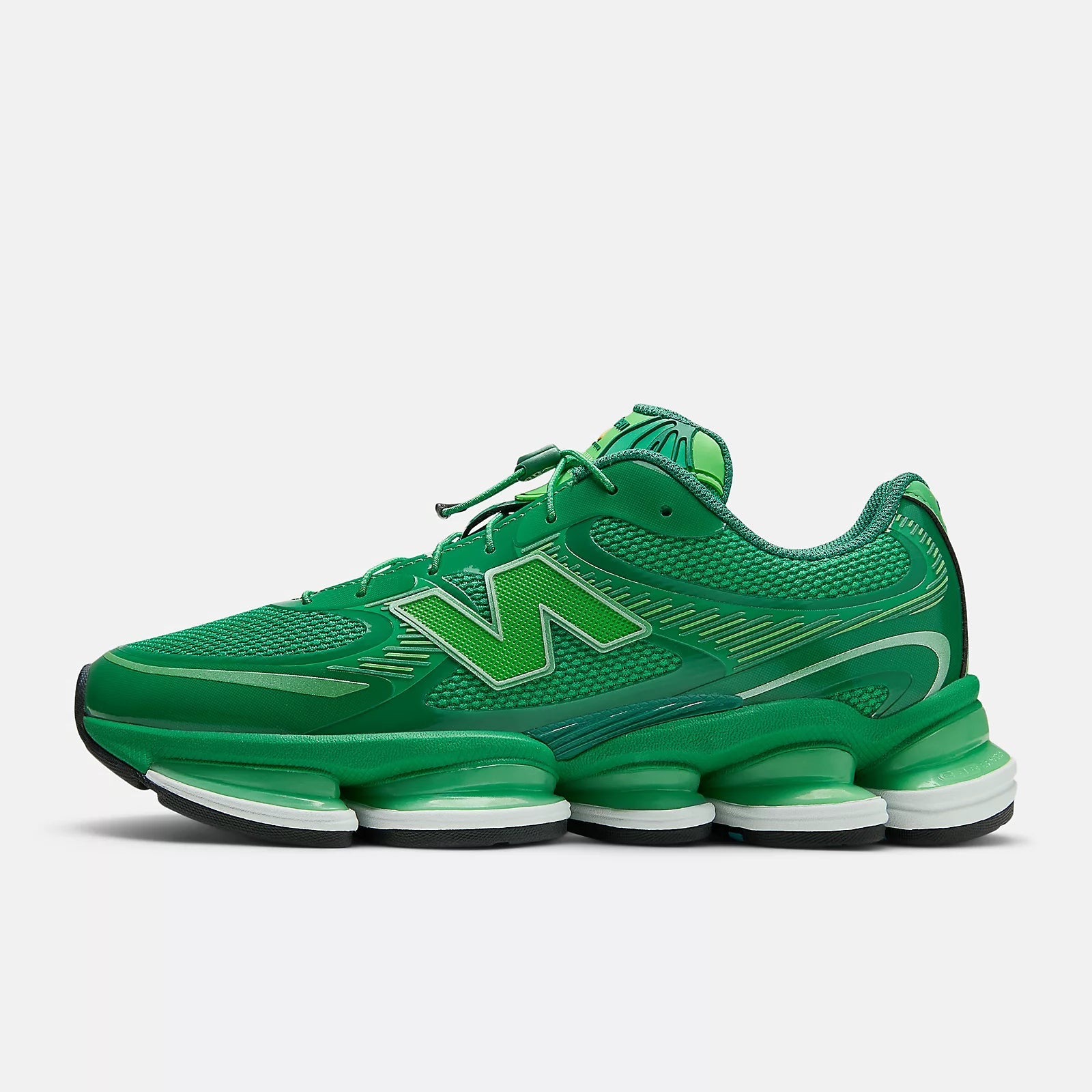 New Balance 2000 green